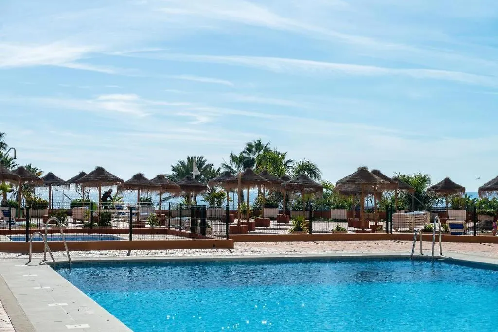 Fantástico Estudio en 1a Línea de Playa con Piscina Almuñécar